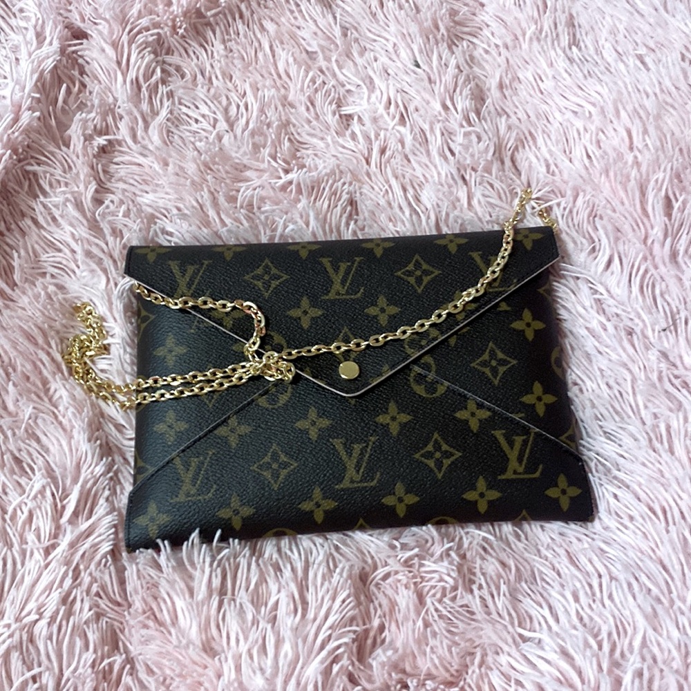 Louis Vuitton kirigami pochette